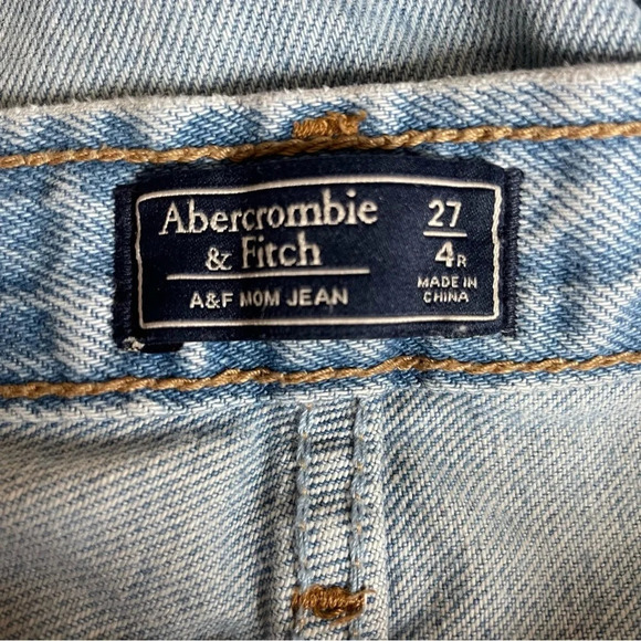 Abercrombie & Fitch distressed Mom jeans 30268 - Picture 7 of 12